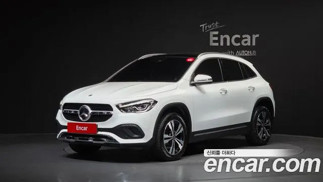 Mercedes-Benz A-Class — фото 1