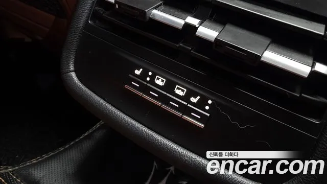 Maserati Ghibli — фото 18