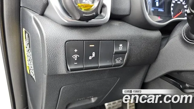 Kia Sportage — фото 17