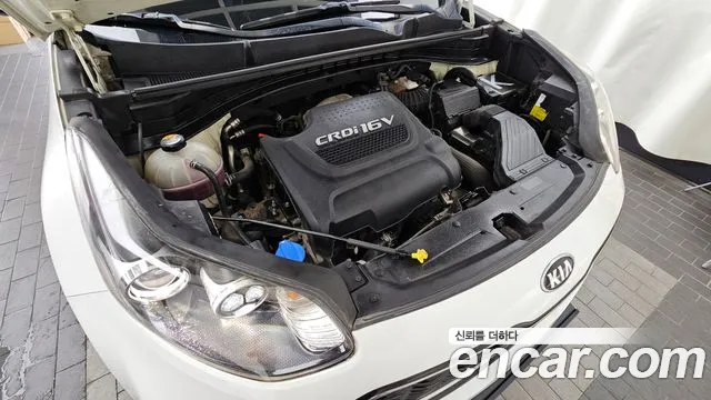 Kia Sportage — фото 6