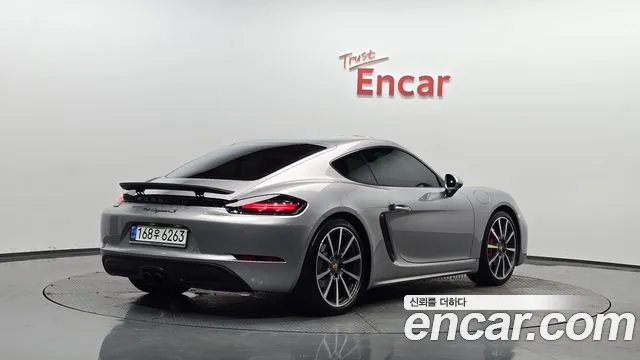 Porsche 718