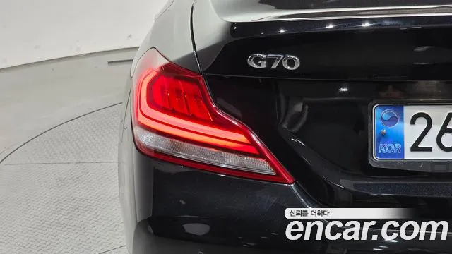 Genesis G70 — фото 23