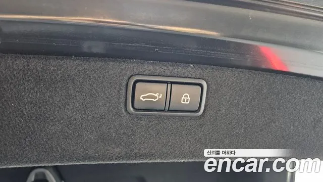 Genesis G80 — фото 19