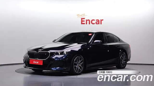 BMW i5