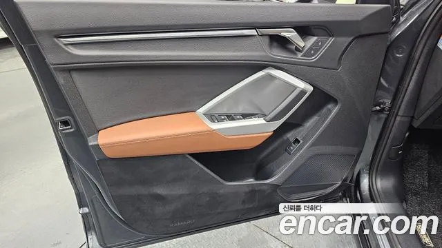 Audi Q3 — фото 24