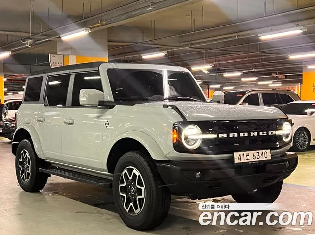 Ford Bronco