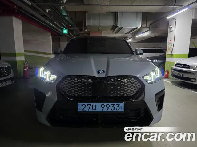 BMW iX2
