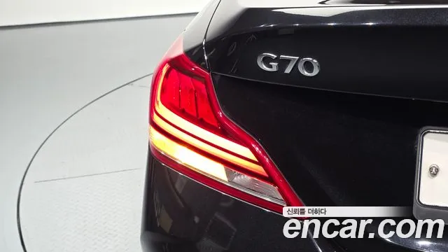 Genesis G70 — фото 23