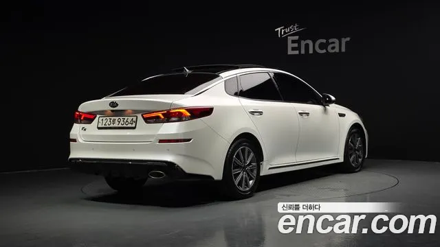 Kia K5
