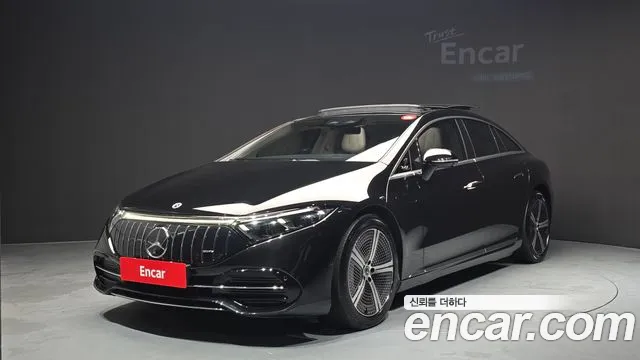 Mercedes-Benz EQS