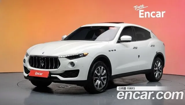 Maserati Levante — фото 20