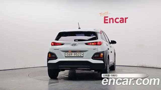Hyundai Kona — фото 4