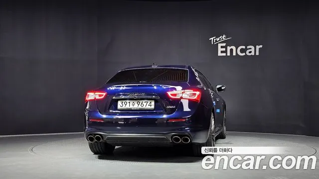 Maserati Ghibli — фото 4