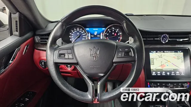 Maserati Quattroporte — фото 14
