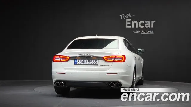 Maserati Quattroporte — фото 4