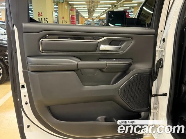 Dodge Ram Pick Up — фото 14
