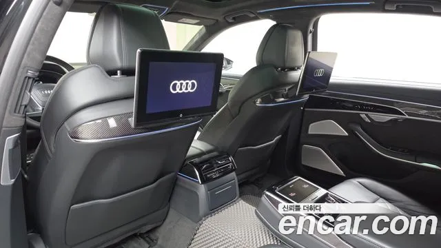 Audi S8 — фото 17