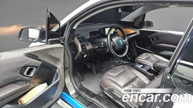BMW i3 — фото 12