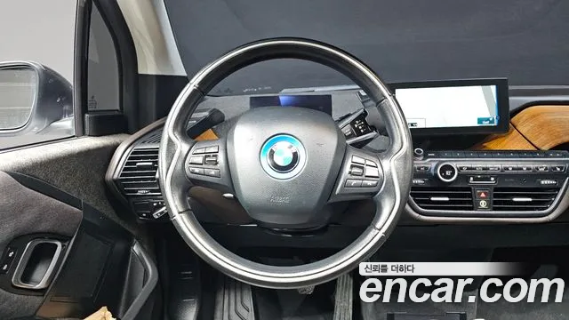 BMW i3 — фото 13