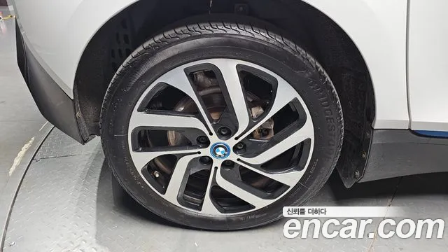 BMW i3 — фото 5