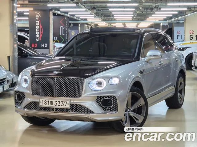 Bentley Bentayga — фото 1