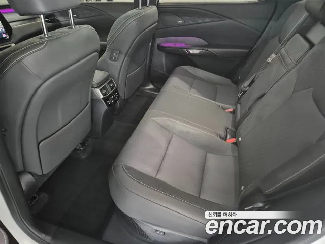 Lexus RX — фото 11