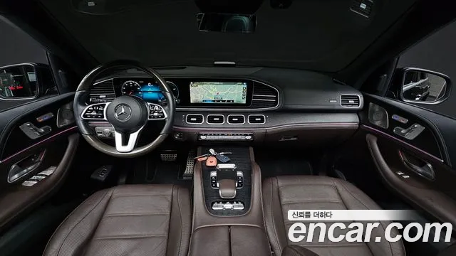 Mercedes-Benz GLS-Class — фото 6