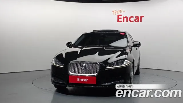 Jaguar XF — фото 3