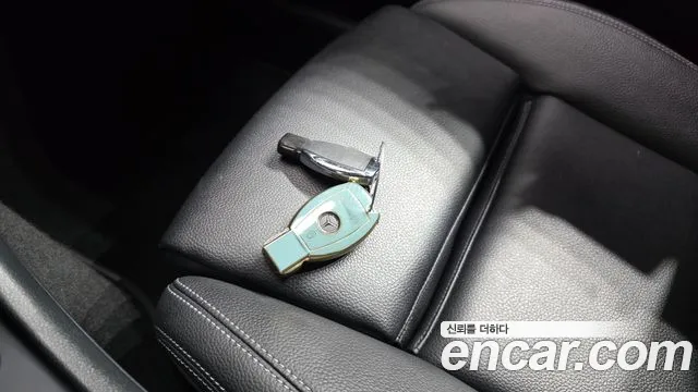 Mercedes-Benz A-Class — фото 14