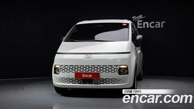 Hyundai Staria — фото 3