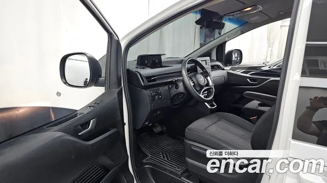 Hyundai Staria — фото 10