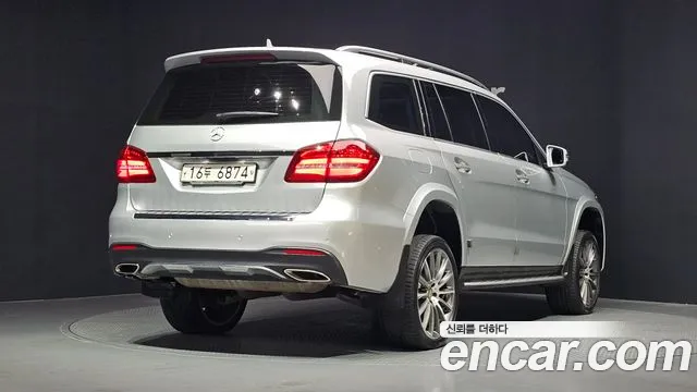 Mercedes-Benz GLS-Class — фото 2
