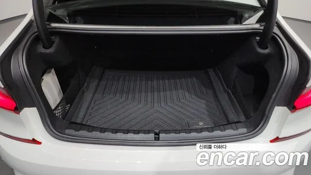 BMW 3-Series — фото 18