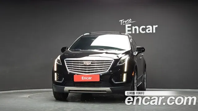 Cadillac XT5 — фото 3