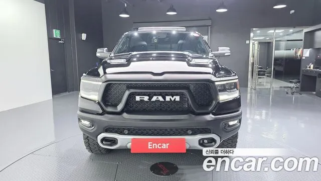 Dodge Ram Pick Up — фото 3