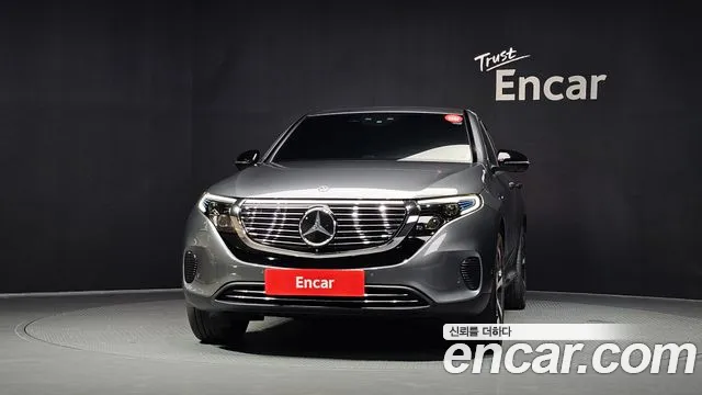 Mercedes-Benz EQC — фото 3