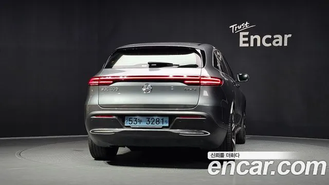 Mercedes-Benz EQC — фото 4