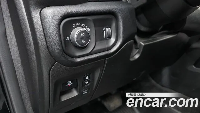Dodge Ram Pick Up — фото 20