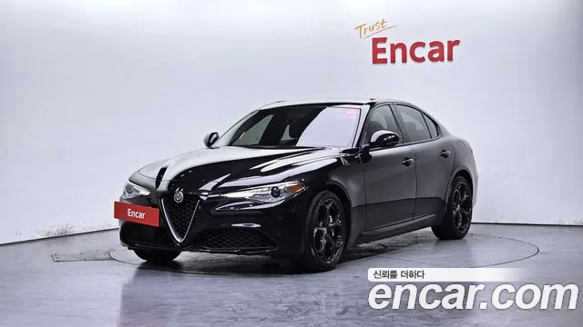 Alfa Romeo Giulia