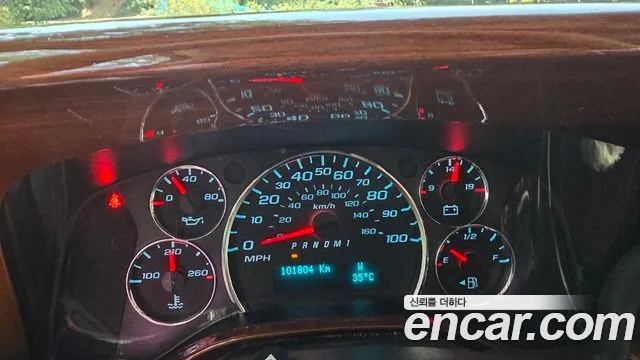 Chevrolet Express Van — фото 15