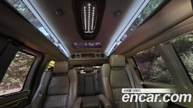 Chevrolet Express Van — фото 19