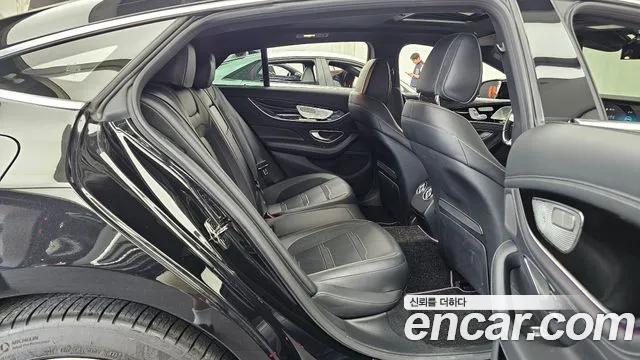 Mercedes-Benz AMG GT — фото 12