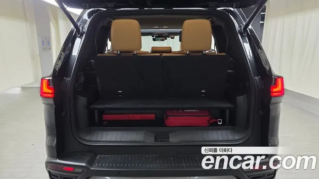 Lexus LX — фото 18