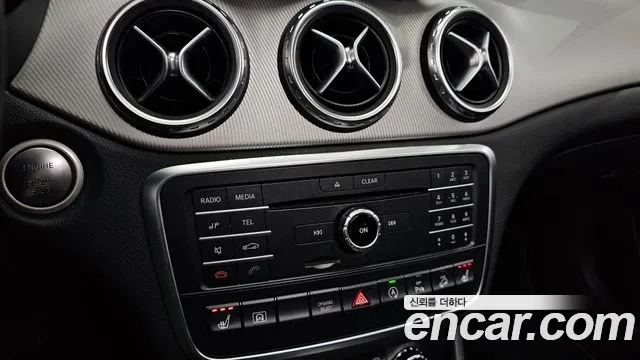 Mercedes-Benz A-Class — фото 18