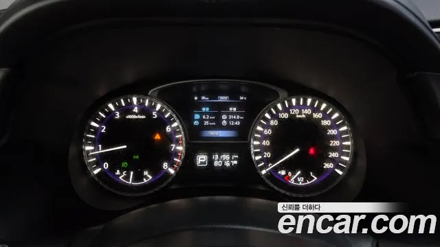 Infiniti QX60 — фото 8