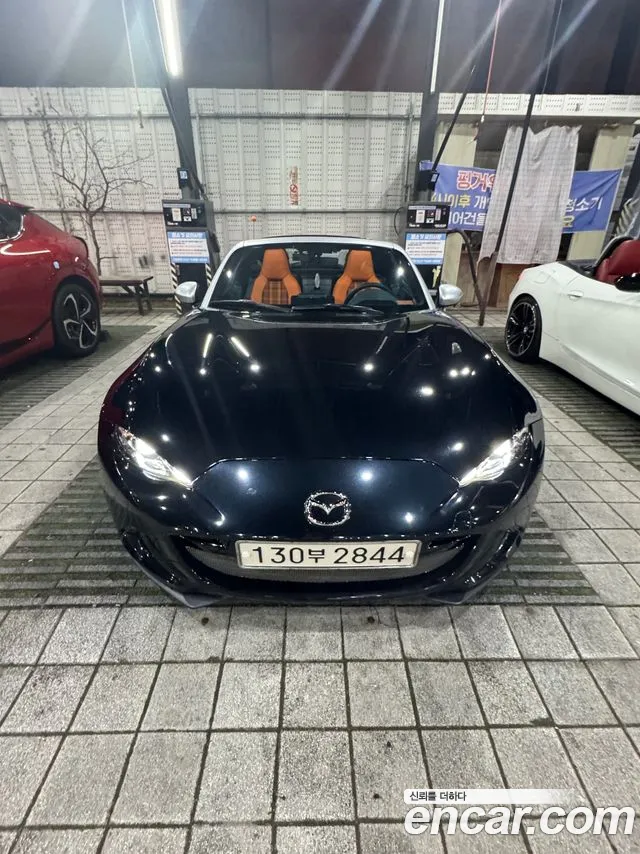 Mazda MX-5 Miata — фото 11