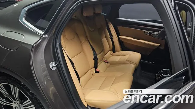 Volvo S90 — фото 11