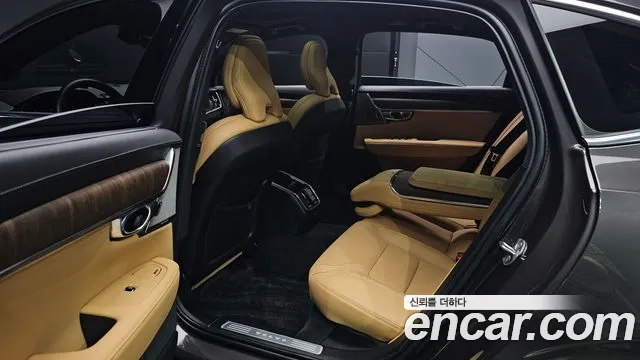 Volvo S90 — фото 10