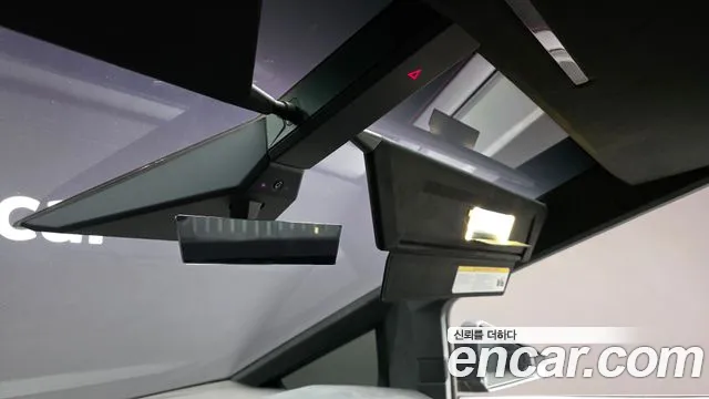 Tesla Cybertruck — фото 19