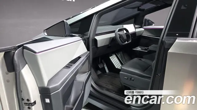 Tesla Cybertruck — фото 10